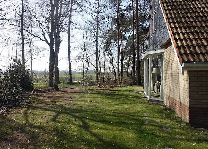 Peaceful Holiday Home In Lemele